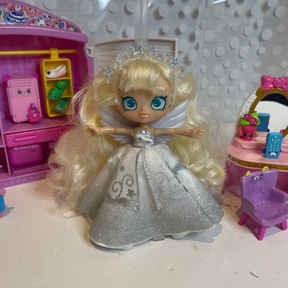 Shopkins 🪽Angelique ⭐️Star Doll with dressing room bundle - Picture 1 of 15